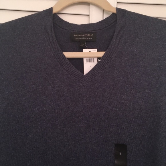 NWT - Banana Republic- Men’s sweater - Picture 6 of 8